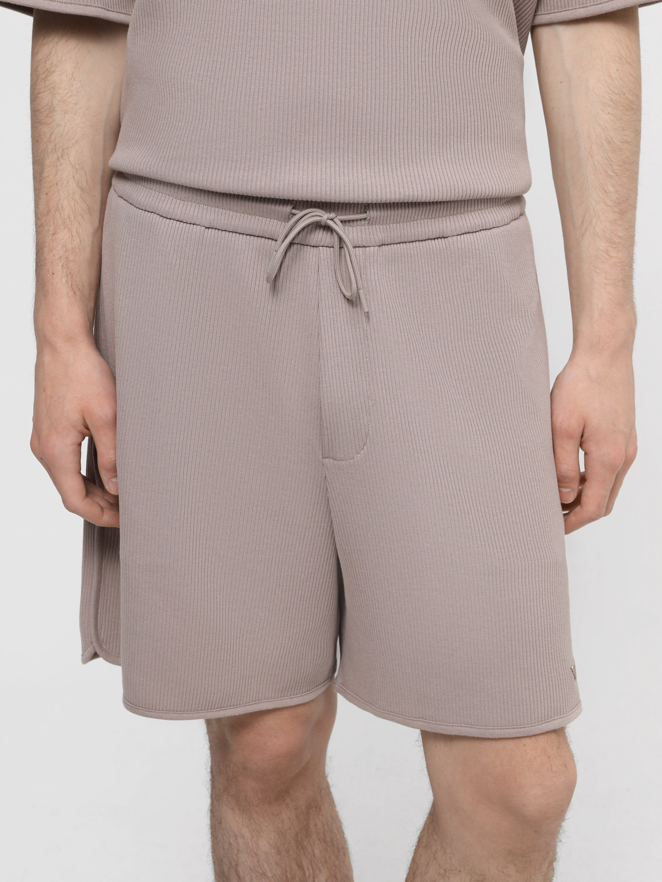 Повсякденні шорти Emporio Armani модель 3D1P73-1JOOZ-0650 Фото