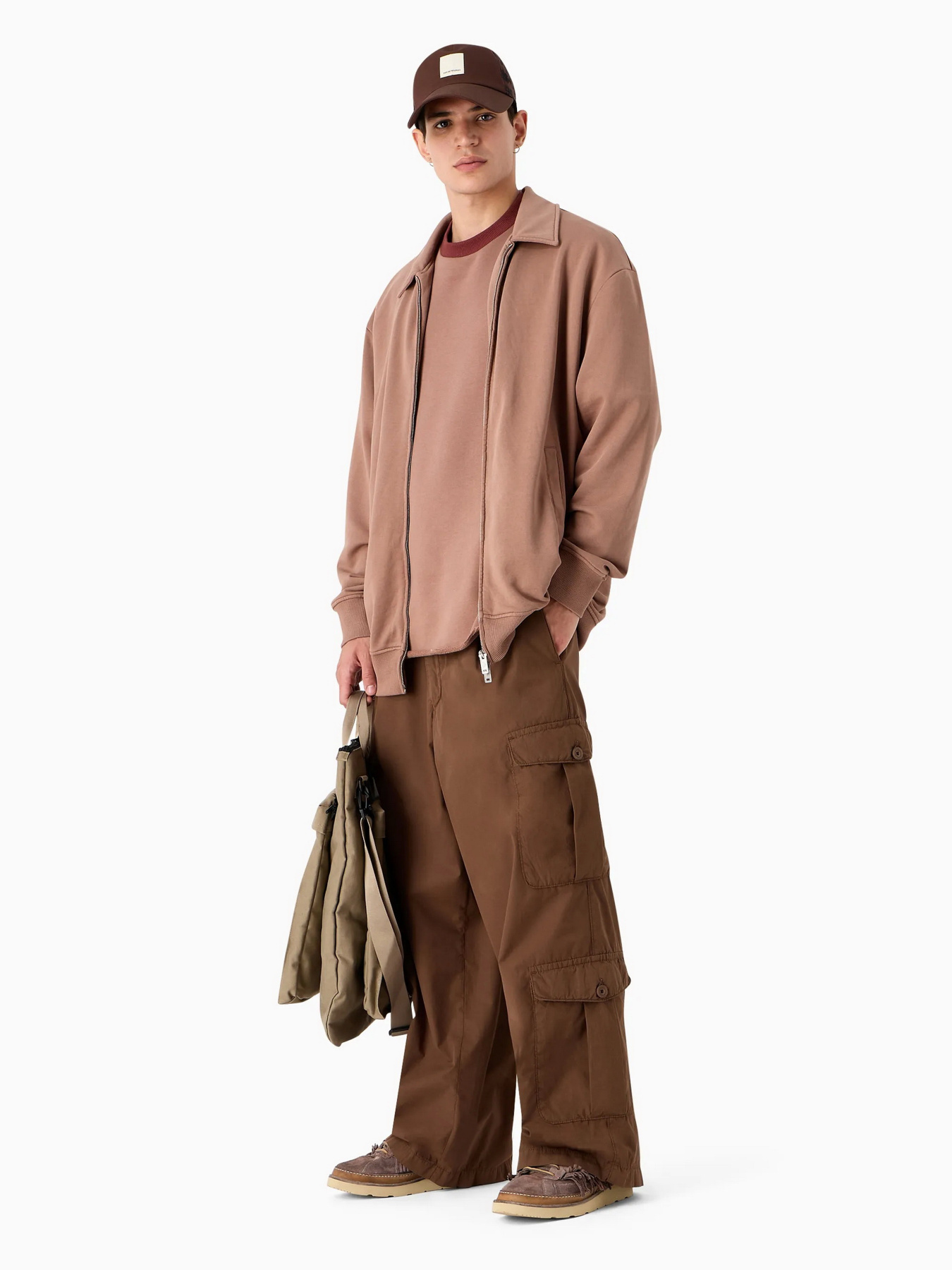 Карго Emporio Armani Sustainable модель 3D1P9C-1K2RZ-04B0 Фото