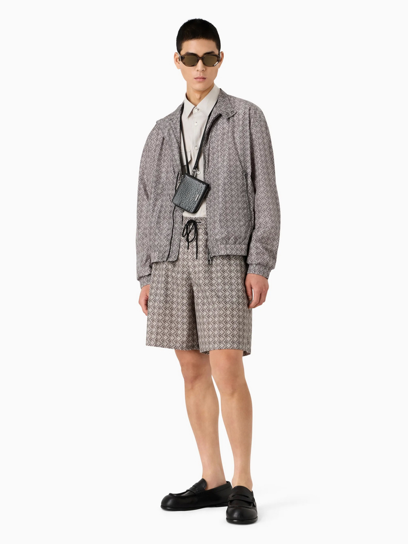 Шорты Emporio Armani модель 3D1PE3-1NRDZ-F618 Фото