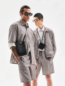 Повседневные шорты Emporio Armani модель 3D1PE3-1NRDZ-F618 Фото