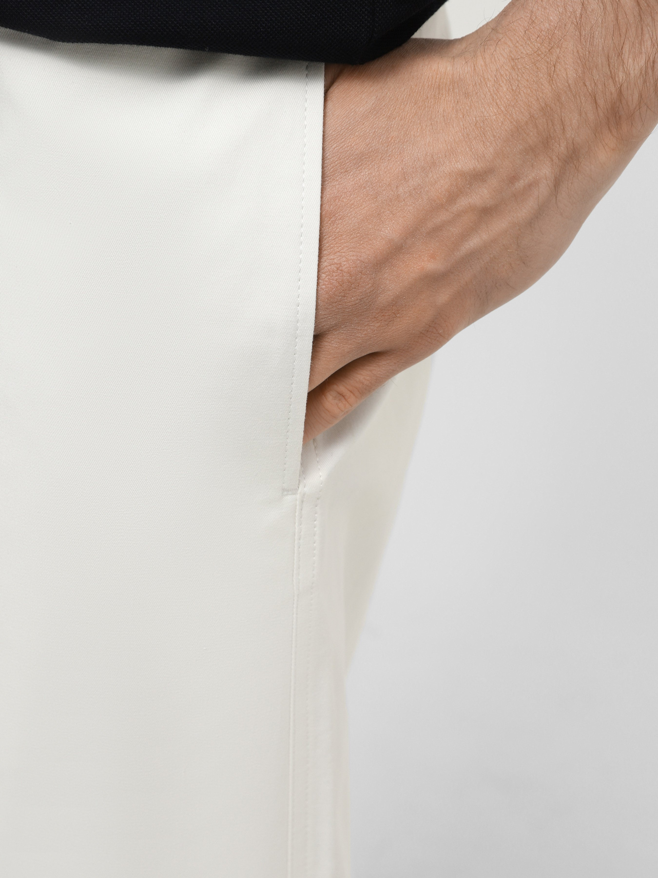 Чиносы Emporio Armani Sustainable модель 8N1P7M-1K1CZ-01I2 Фото