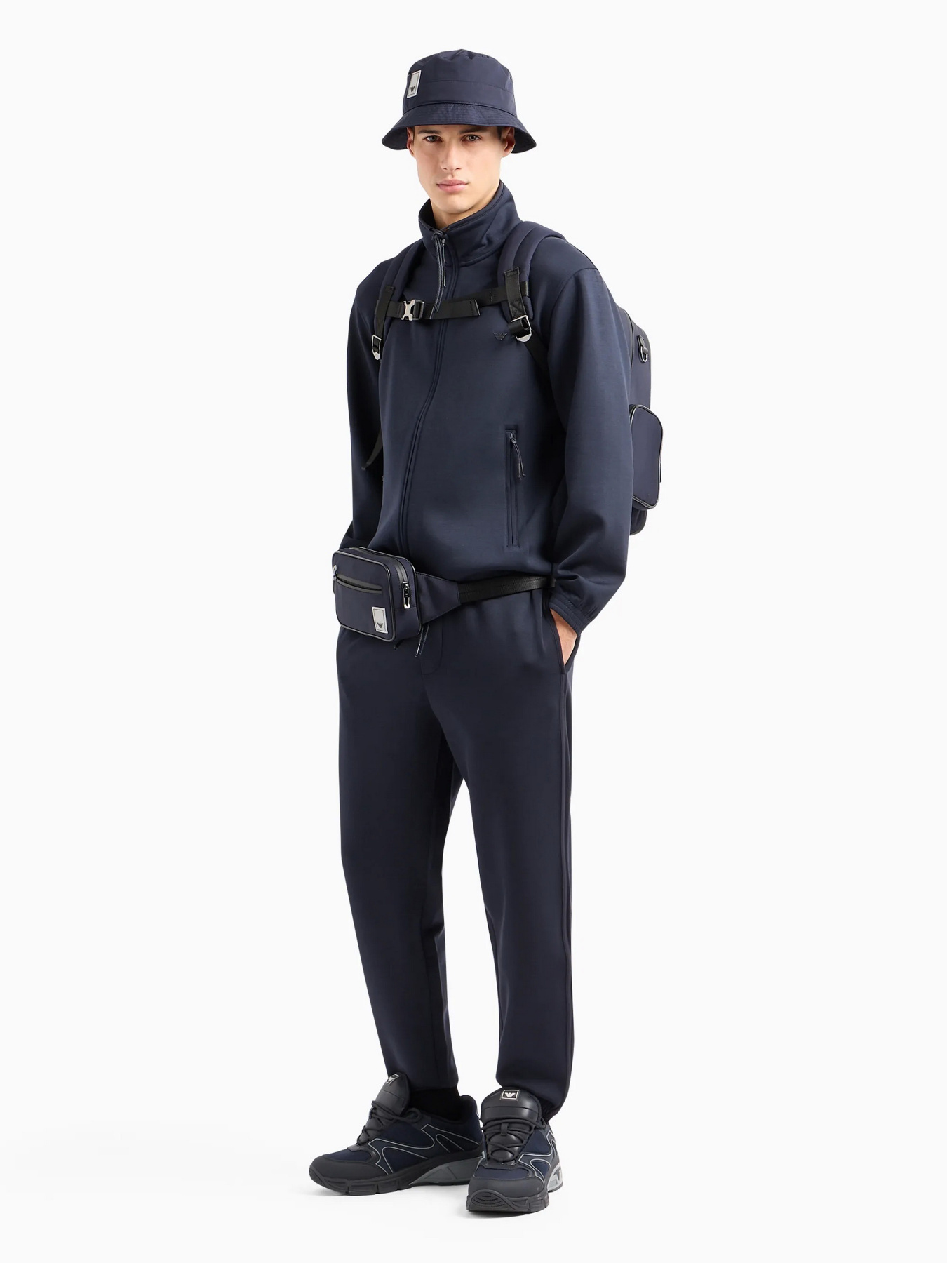 Кофта Emporio Armani Travel Essentials модель EM000083-AF10103-UB118 Фото