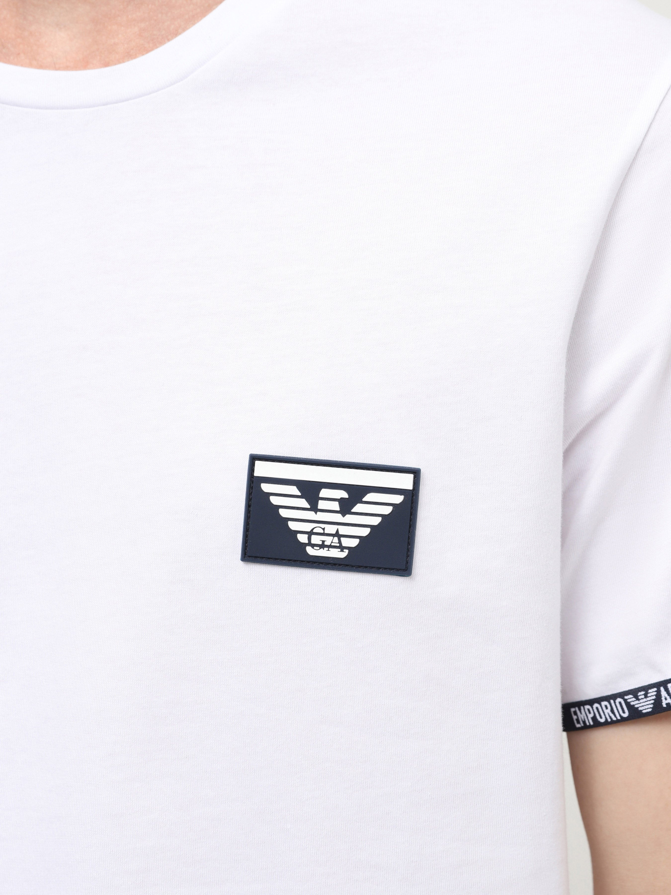 Футболка Emporio Armani модель 110853-4R755-00010 Фото