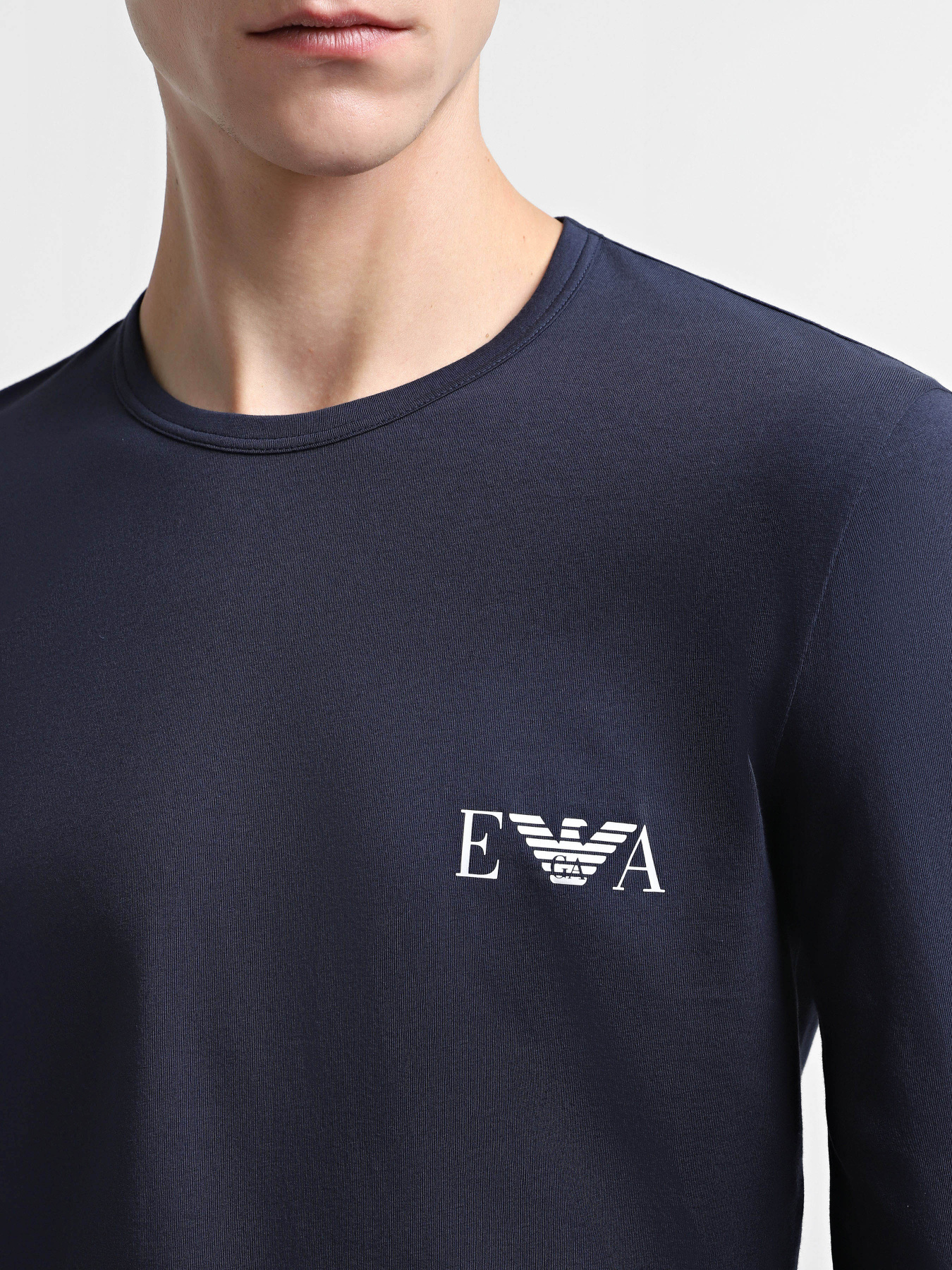 Лонгслив Emporio Armani модель 111023-4F715-00135 Фото