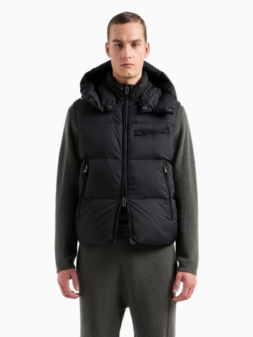 Утеплений жилет Emporio Armani модель 6D1B66-1NNXZ-0999 Фото