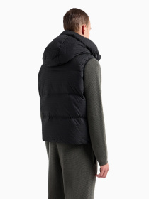 Утеплений жилет Emporio Armani модель 6D1B66-1NNXZ-0999 Фото