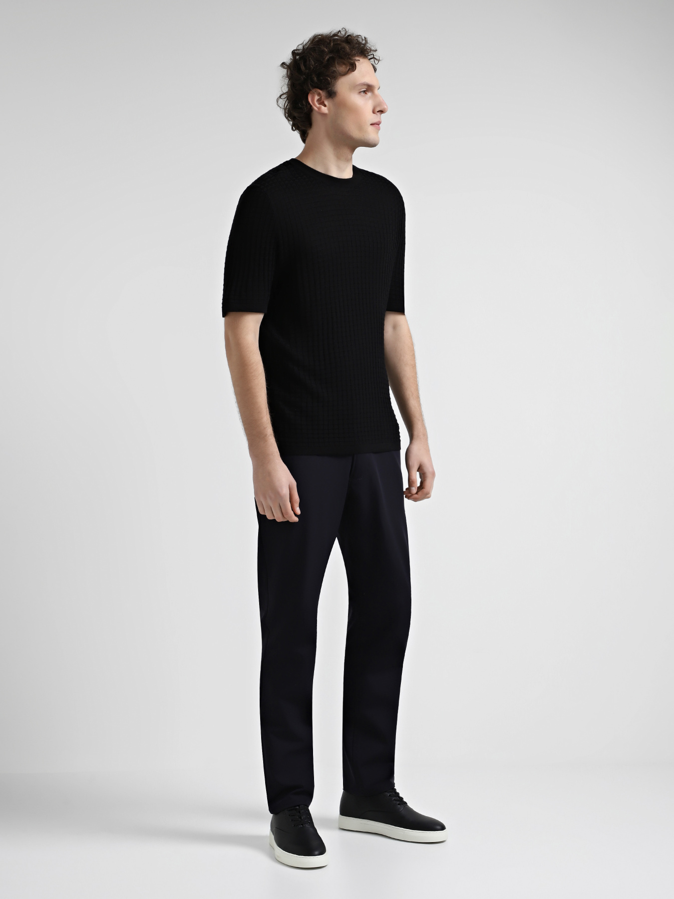 Завужені джинси Emporio Armani модель 6D1J06-1NUBZ-0920 Фото