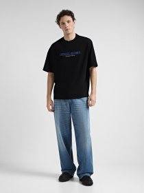 Футболка Emporio Armani модель 6D1TDZ-1JUFZ-0999 Футболка Emporio Armani модель 6D1TDZ-1JUFZ-0999 Фото