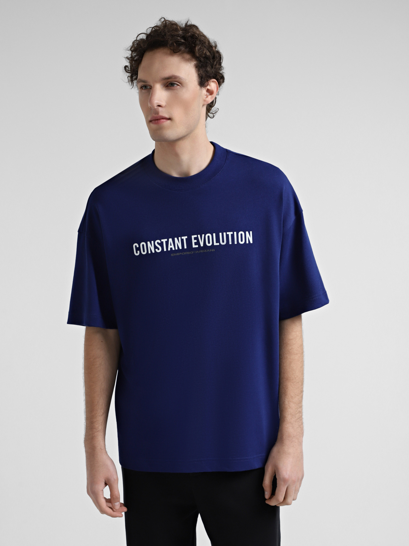Футболка Emporio Armani модель 6D1TDZ-1JUFZ-09T2 Футболка Emporio Armani модель 6D1TDZ-1JUFZ-09T2 Фото