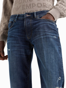 Завужені джинси Emporio Armani модель 6D1J06-1D98Z-0941 Фото