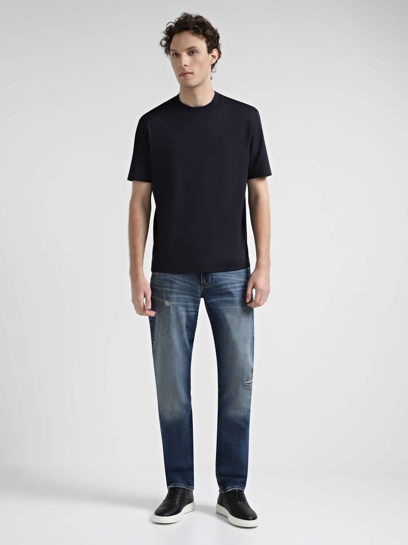 Завужені джинси Emporio Armani модель 6D1J06-1D98Z-0942 Фото