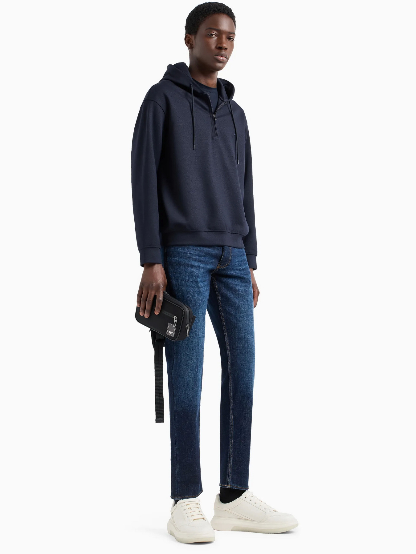 Завужені джинси Emporio Armani модель 6D1J75-1D83Z-0941 Завужені джинси Emporio Armani модель 6D1J75-1D83Z-0941 Фото