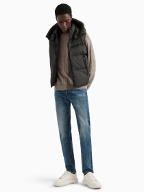 Завужені джинси Emporio Armani модель 6D1J75-1DTSZ-0942 Фото