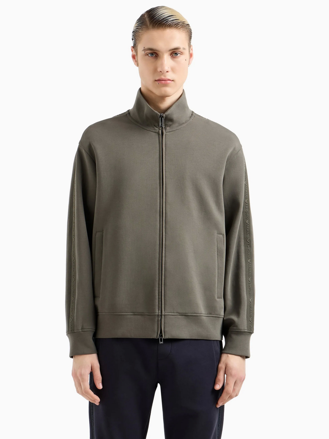 Кофта Emporio Armani модель 6D1MA8-1JHSZ-06K0 Кофта Emporio Armani модель 6D1MA8-1JHSZ-06K0 Фото