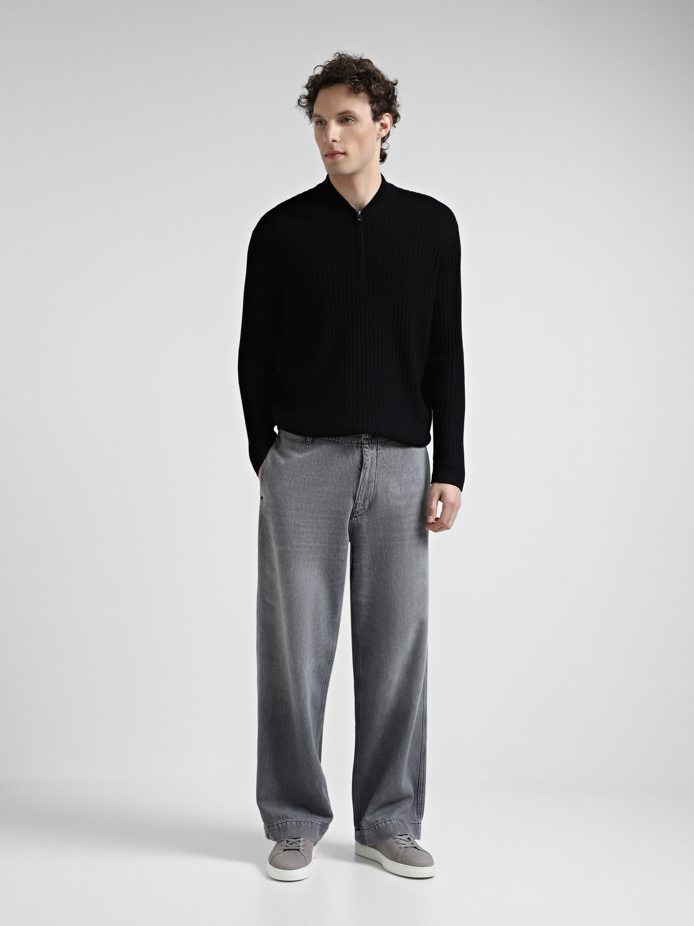 Кофта Emporio Armani модель 6D1MXP-1MKDZ-0999 Кофта Emporio Armani модель 6D1MXP-1MKDZ-0999 Фото