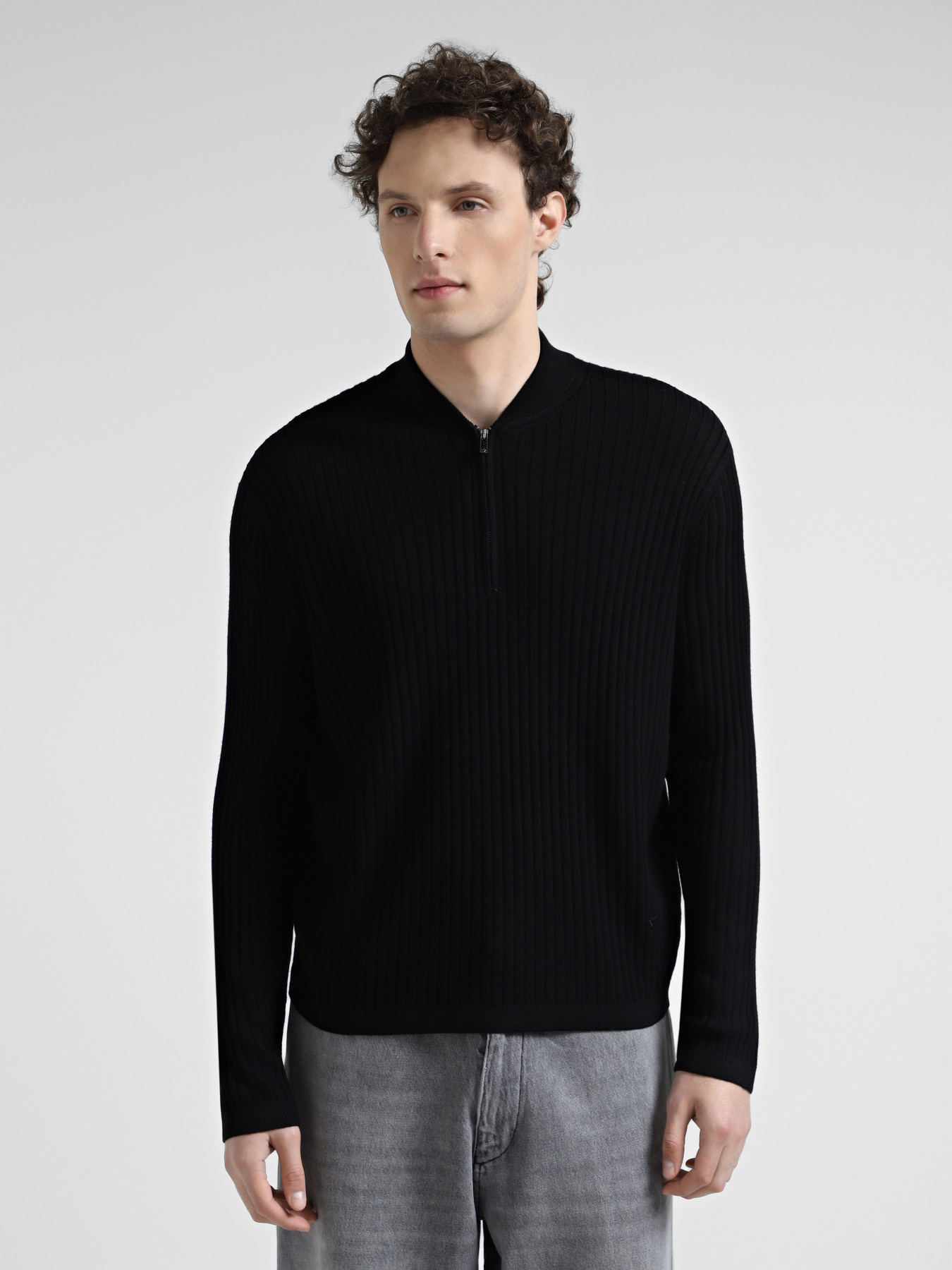 Кофта Emporio Armani модель 6D1MXP-1MKDZ-0999 Кофта Emporio Armani модель 6D1MXP-1MKDZ-0999 Фото