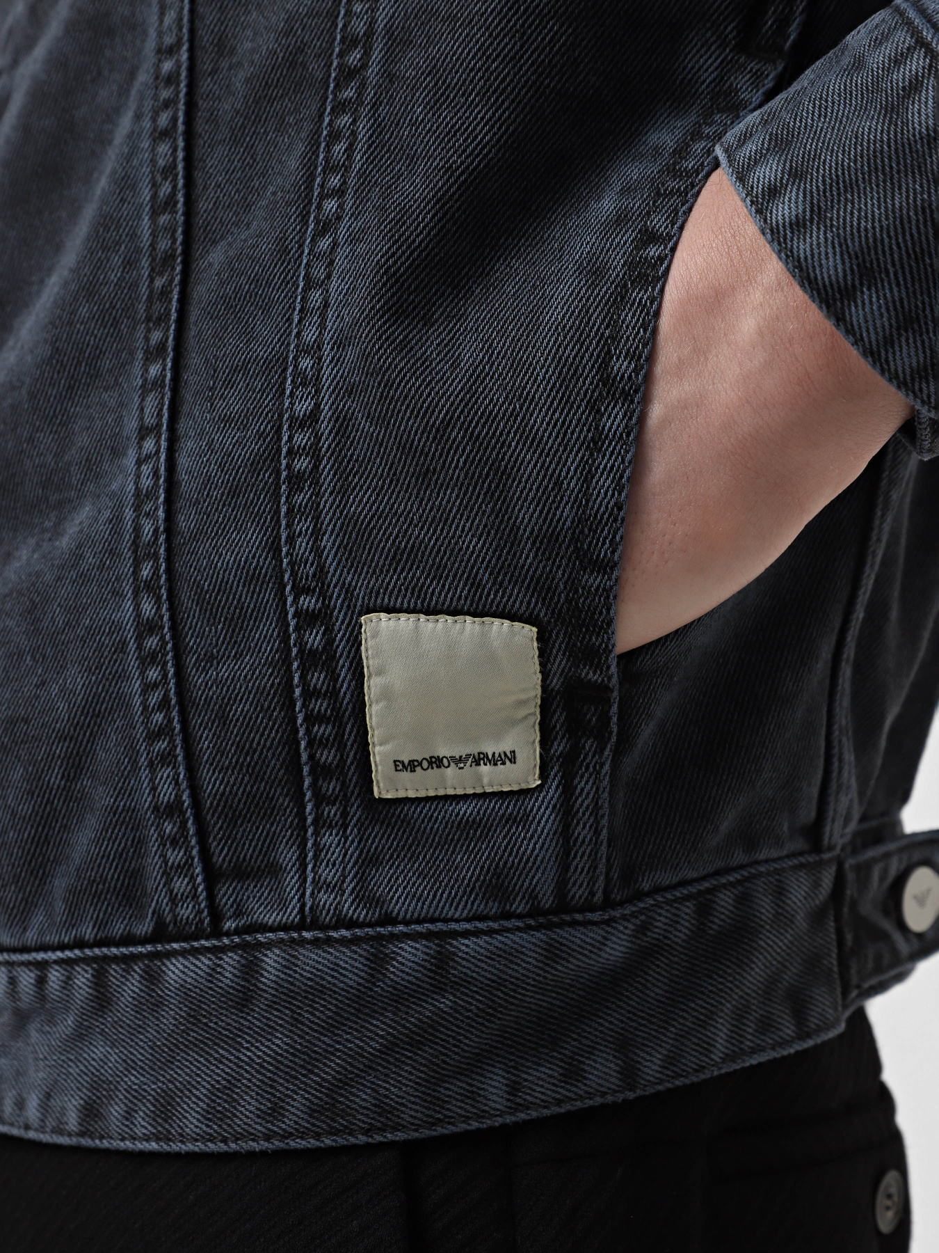 Джинсовая куртка Emporio Armani Sustainable модель 6D1B8B-1K5XZ-07B8 Фото