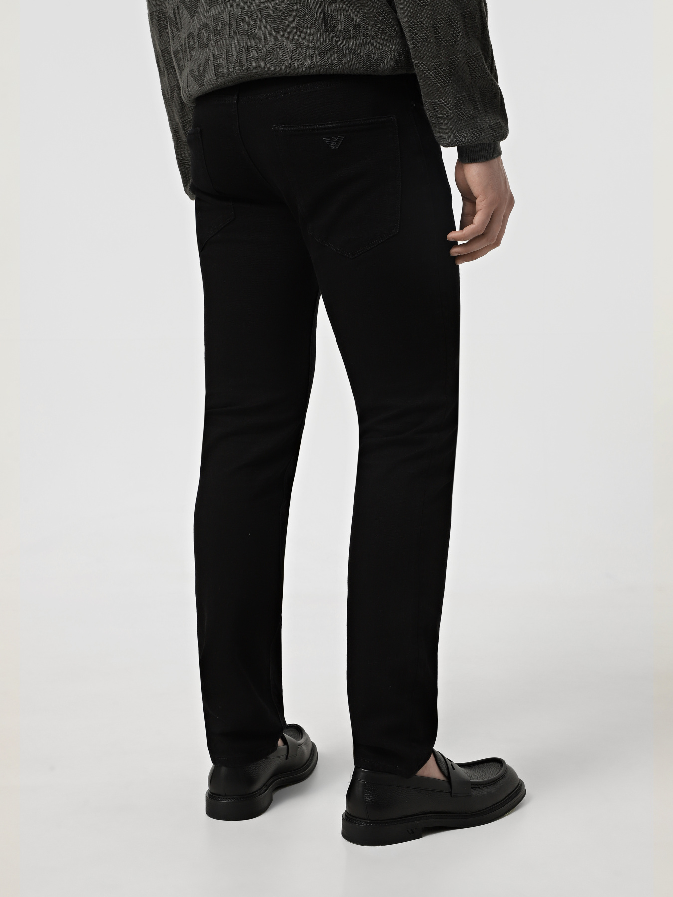 Завужені джинси Emporio Armani модель 6D1J06-1D96Z-0005 Фото