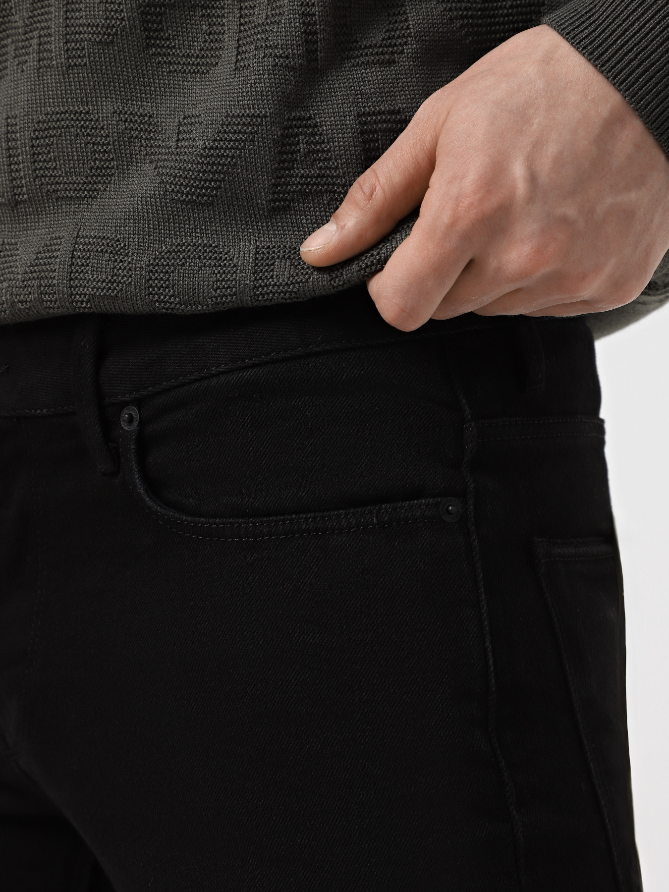 Завужені джинси Emporio Armani модель 6D1J06-1D96Z-0005 Фото