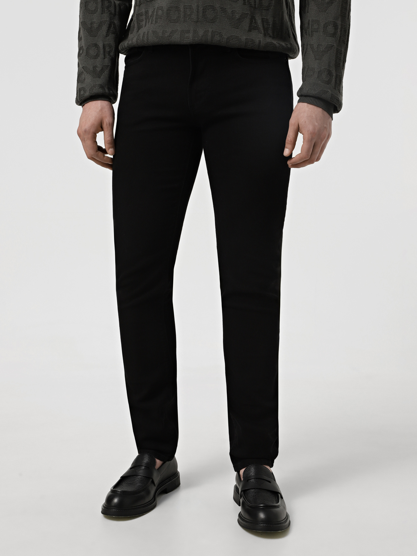 Завужені джинси Emporio Armani модель 6D1J06-1D96Z-0005 Фото