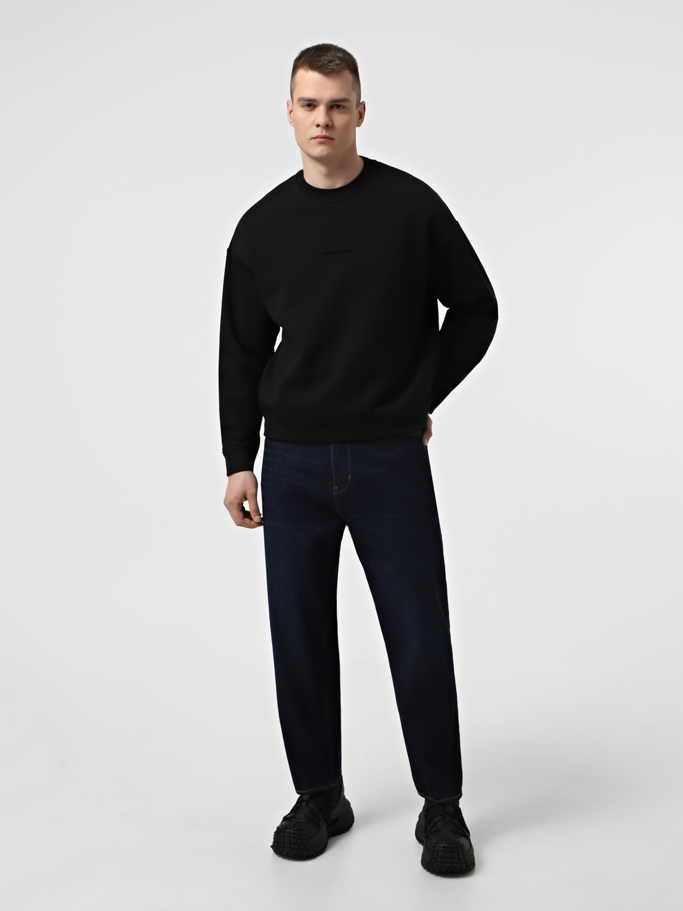 Завужені джинси Emporio Armani модель 6D1J79-1D94Z-0941 Фото