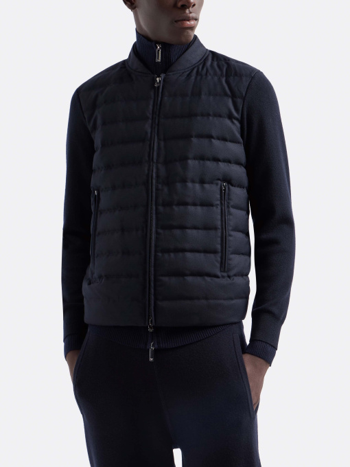 Демісезонна куртка Emporio Armani Travel Essentials модель EM000128-AF10458-UB118 Фото