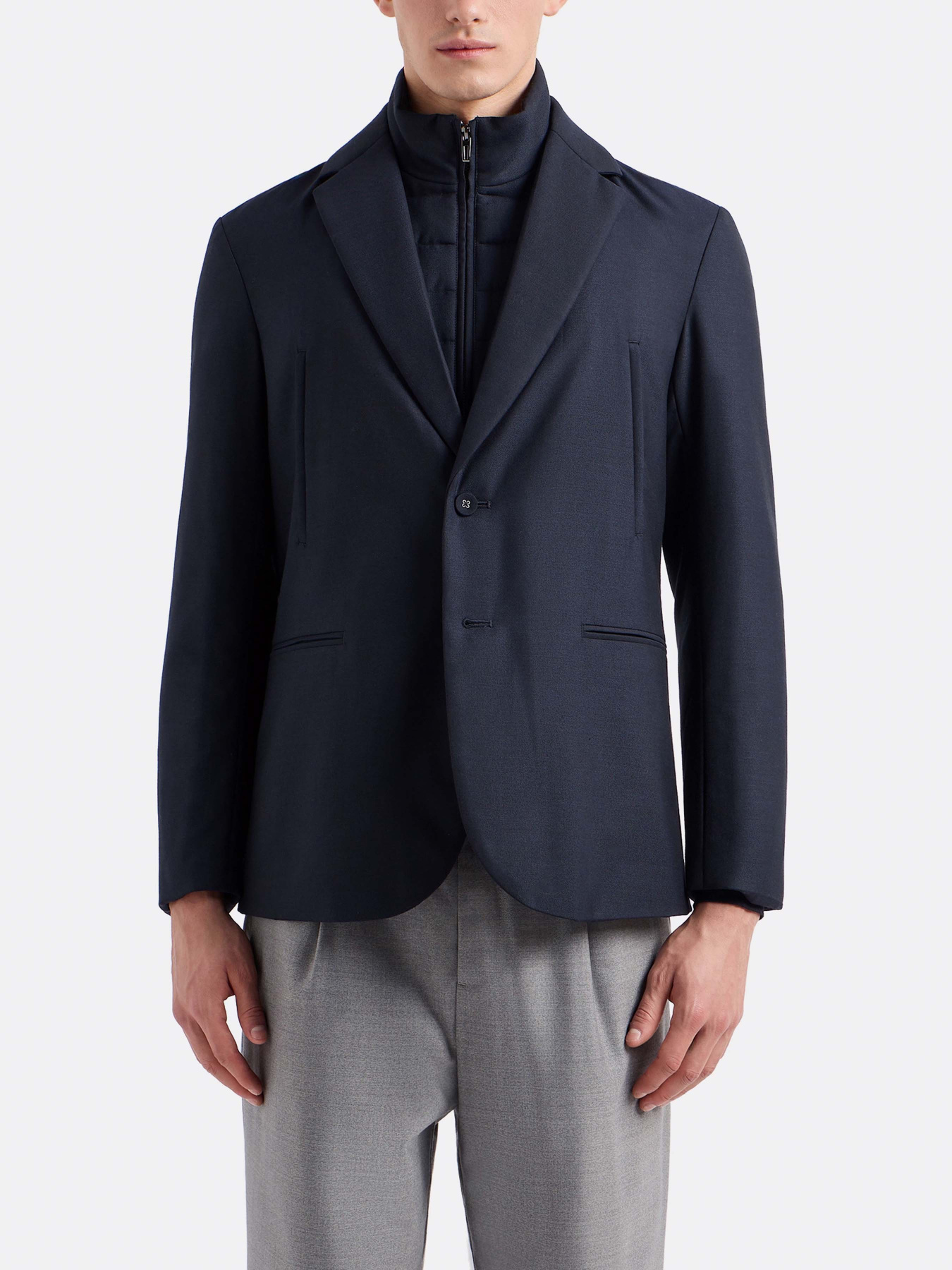 Блейзер Emporio Armani Travel Essentials модель EM000132-AF10458-UB118 Фото