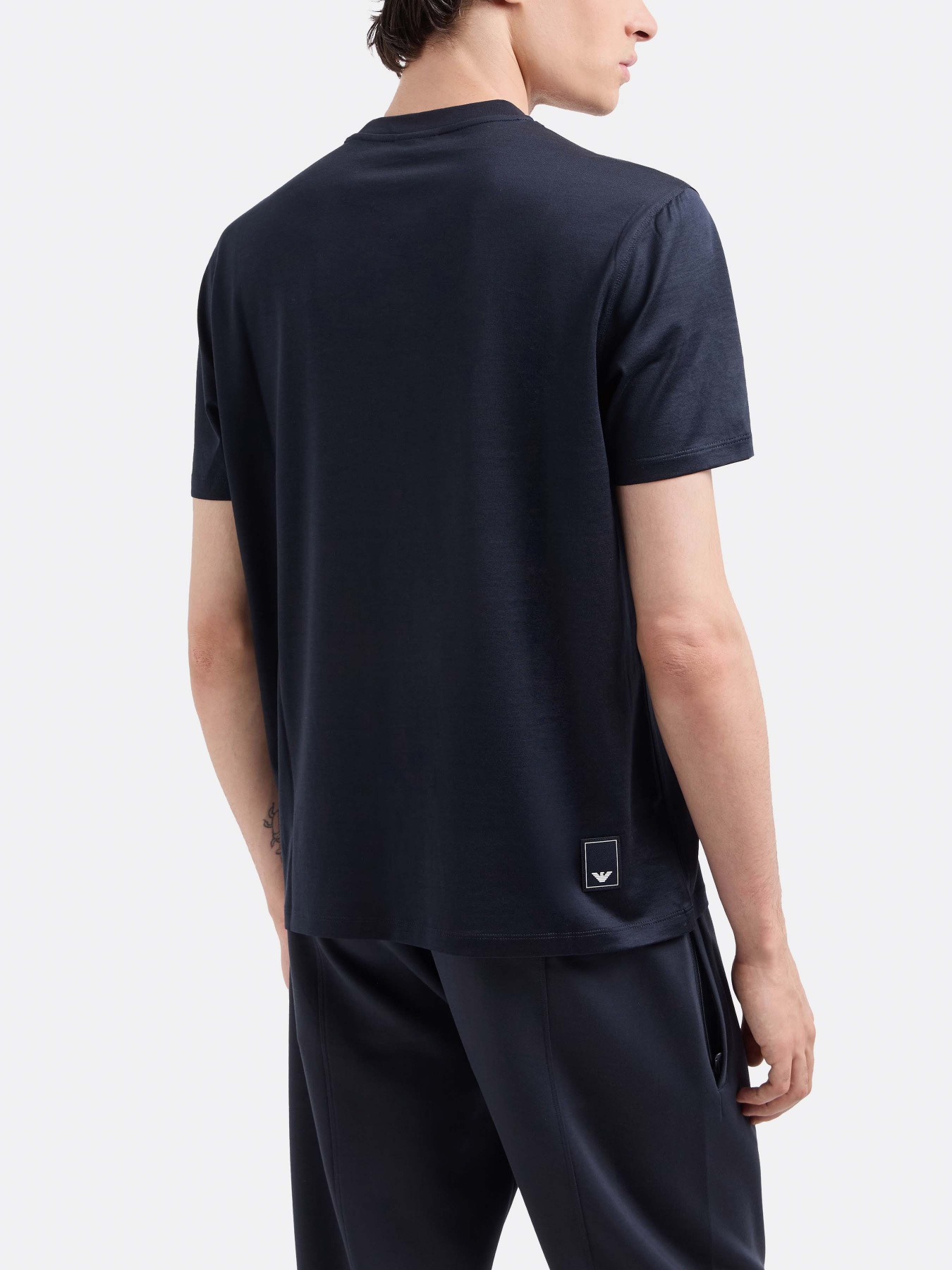 Футболка Emporio Armani Travel Essentials модель EM000311-AF10761-UB118 Фото