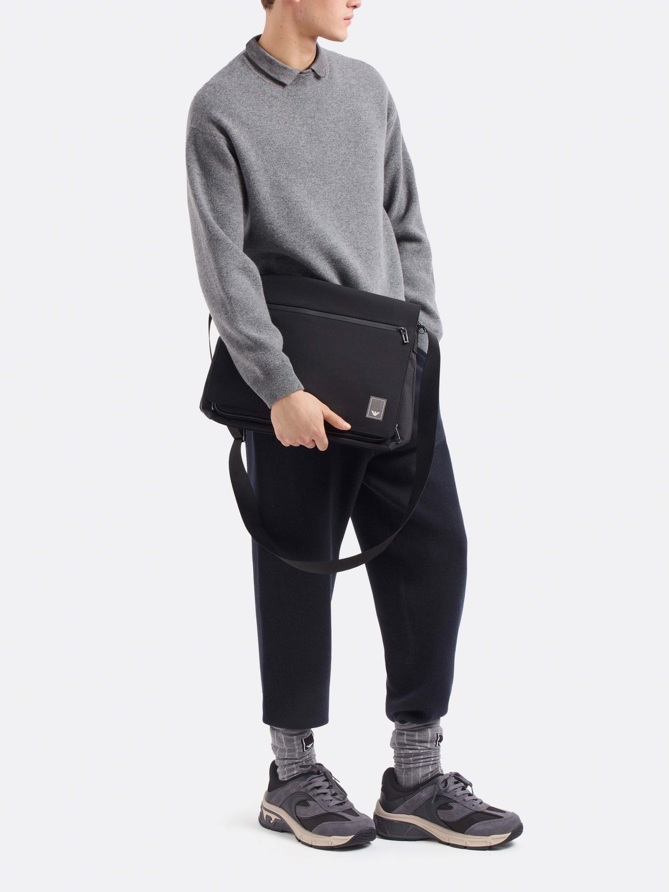 Поло Emporio Armani Travel Essentials модель EM000312-AF10761-O8004 Фото