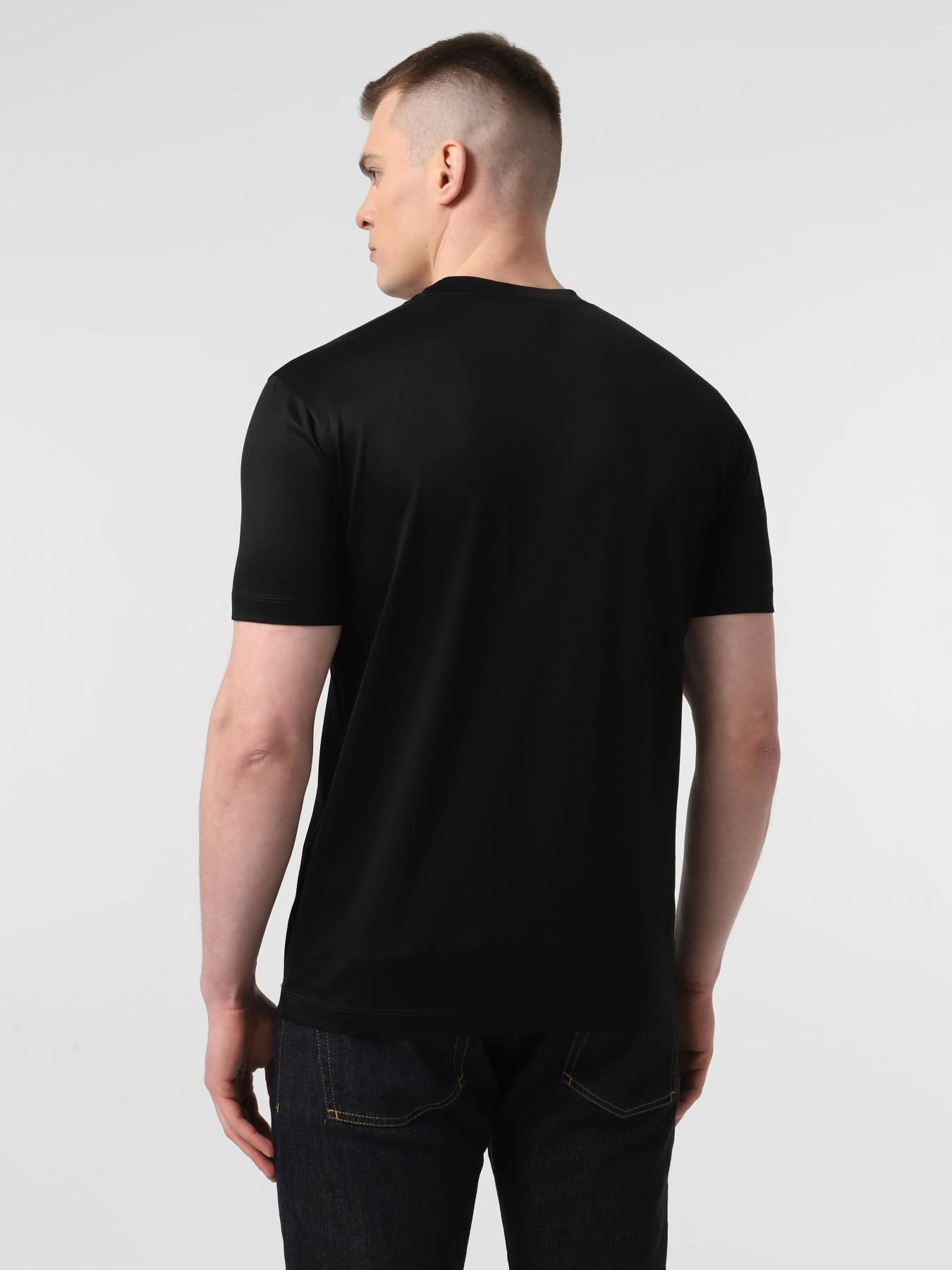 Футболка Emporio Armani модель 8N1TE8-1JUVZ-0999 Фото