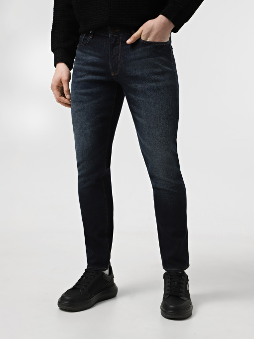 Завужені джинси Emporio Armani модель EM000121-AF13253-MB002 Фото