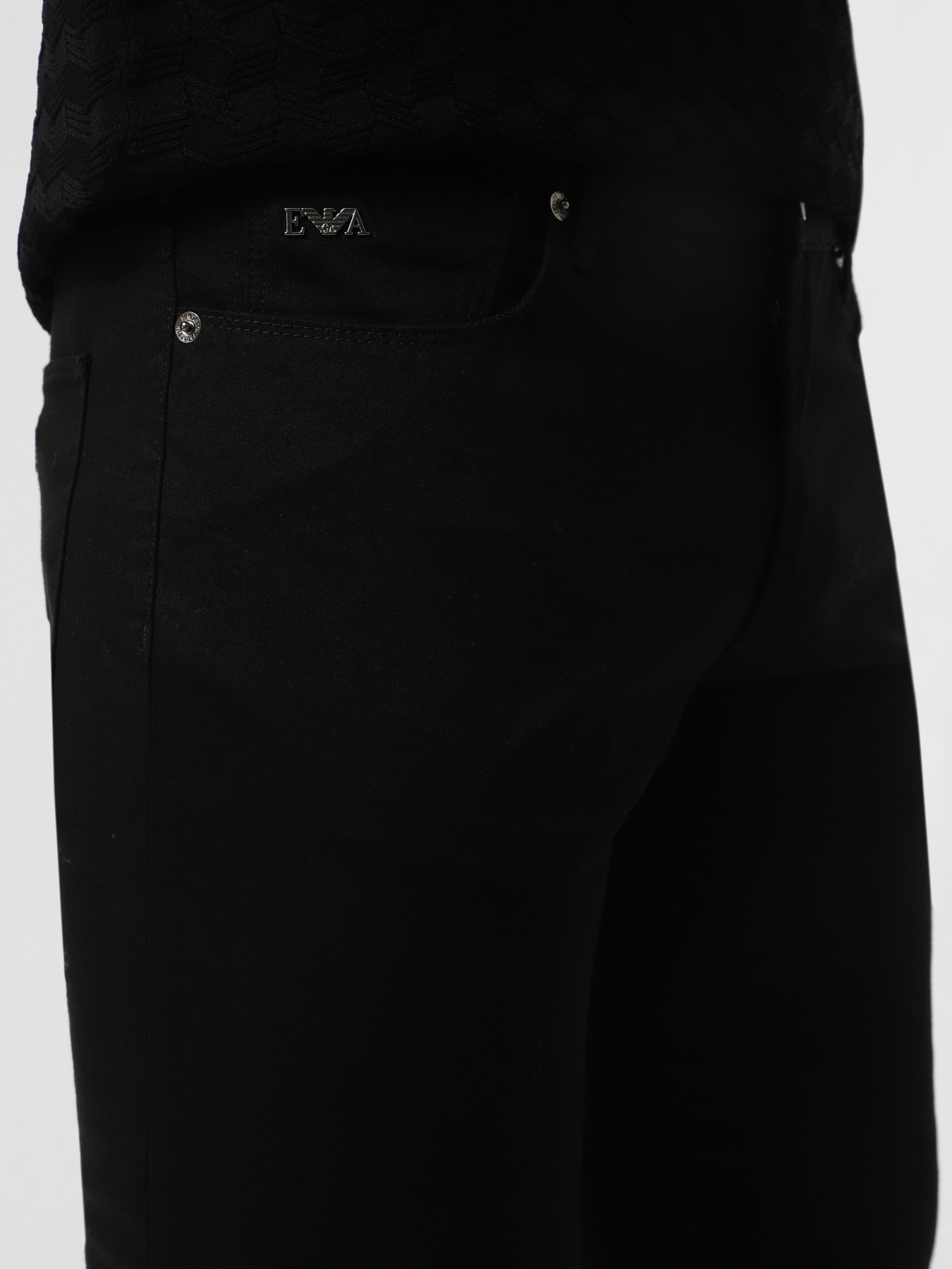 Зауженные джинсы Emporio Armani модель EM000121-AF14123-UC001 Фото