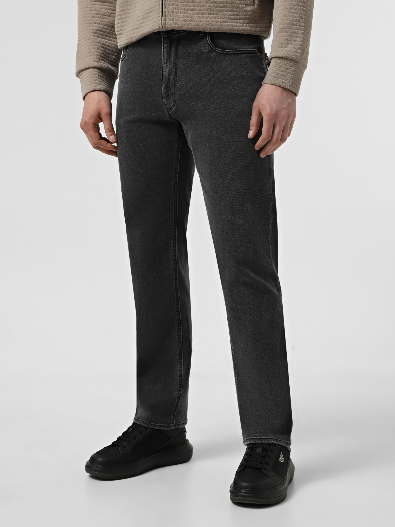 Прямые джинсы Emporio Armani модель EM000763-AF14867-M8002 Фото
