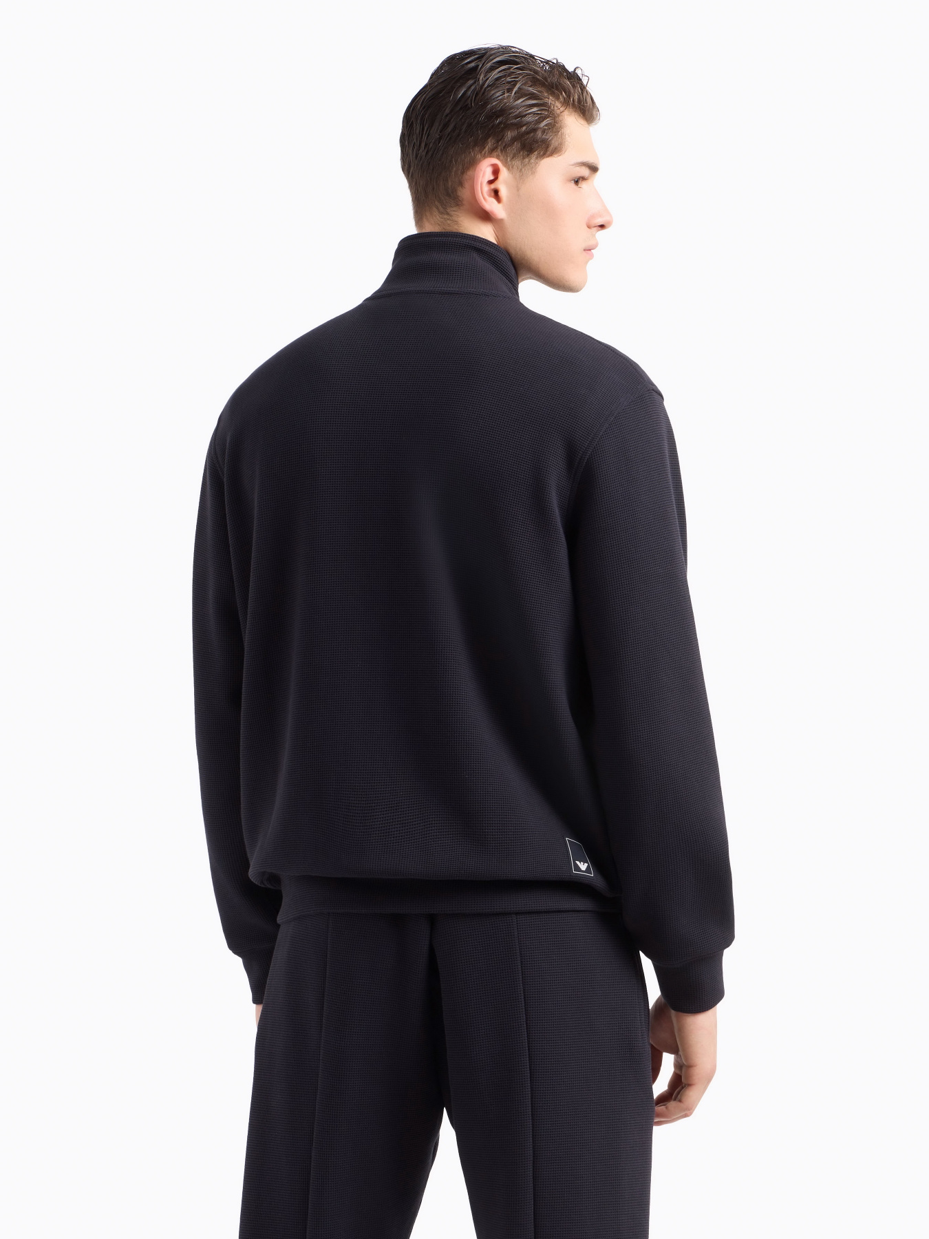 Кофта Emporio Armani Travel Essentials модель EM000944-AF13358-UB118 Фото