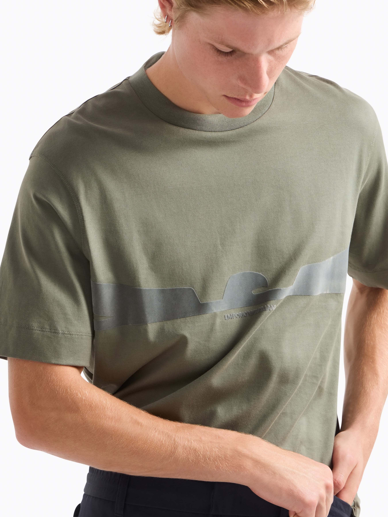 Футболка Emporio Armani модель EM001015-AF13669-U8142 Фото