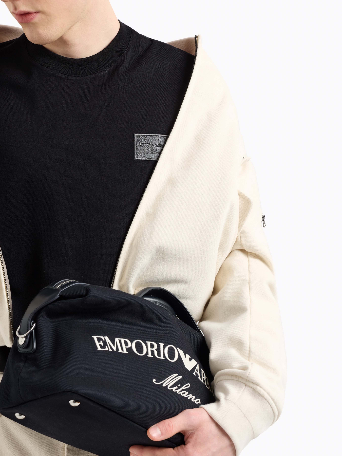 Футболка Emporio Armani модель EM001018-AF12926-UC001 Фото