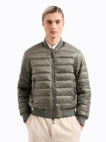 Бомбер Emporio Armani модель EM001285-AF15384-U8142 Бомбер Emporio Armani модель EM001285-AF15384-U8142 Фото