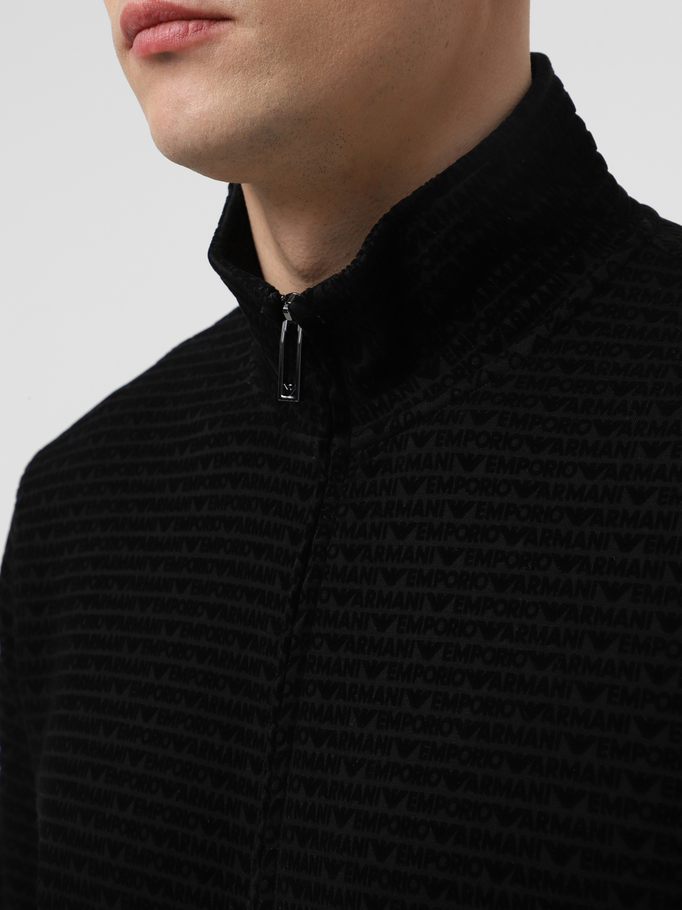 Кофта Emporio Armani модель EM001697-AF10013-FC151 Фото