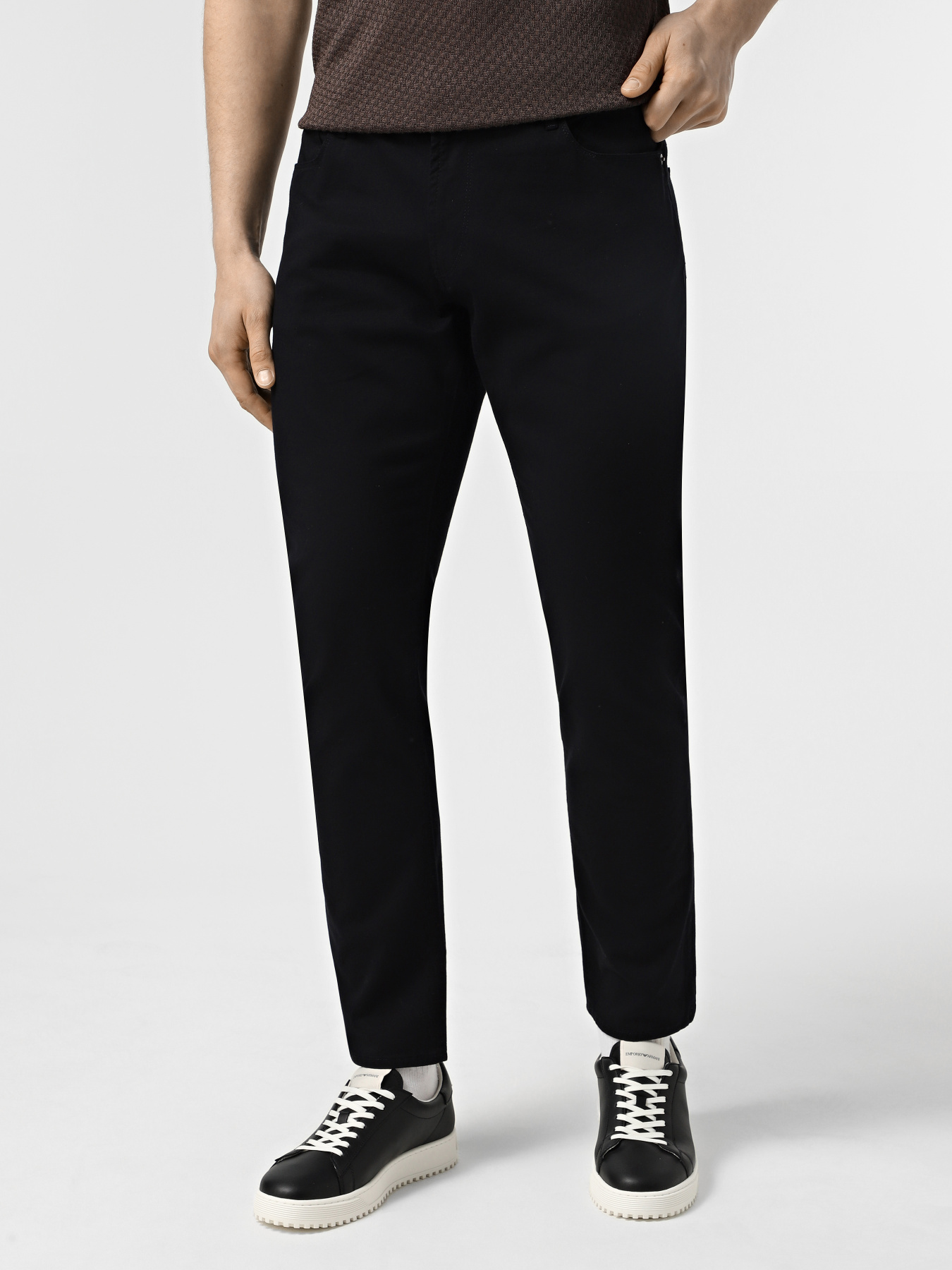 Завужені джинси Emporio Armani модель EM000121-AF14123-UB118 Фото