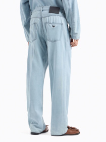 Широкі джинси Emporio Armani Модель EM000665-AF13428-MB003 Фото