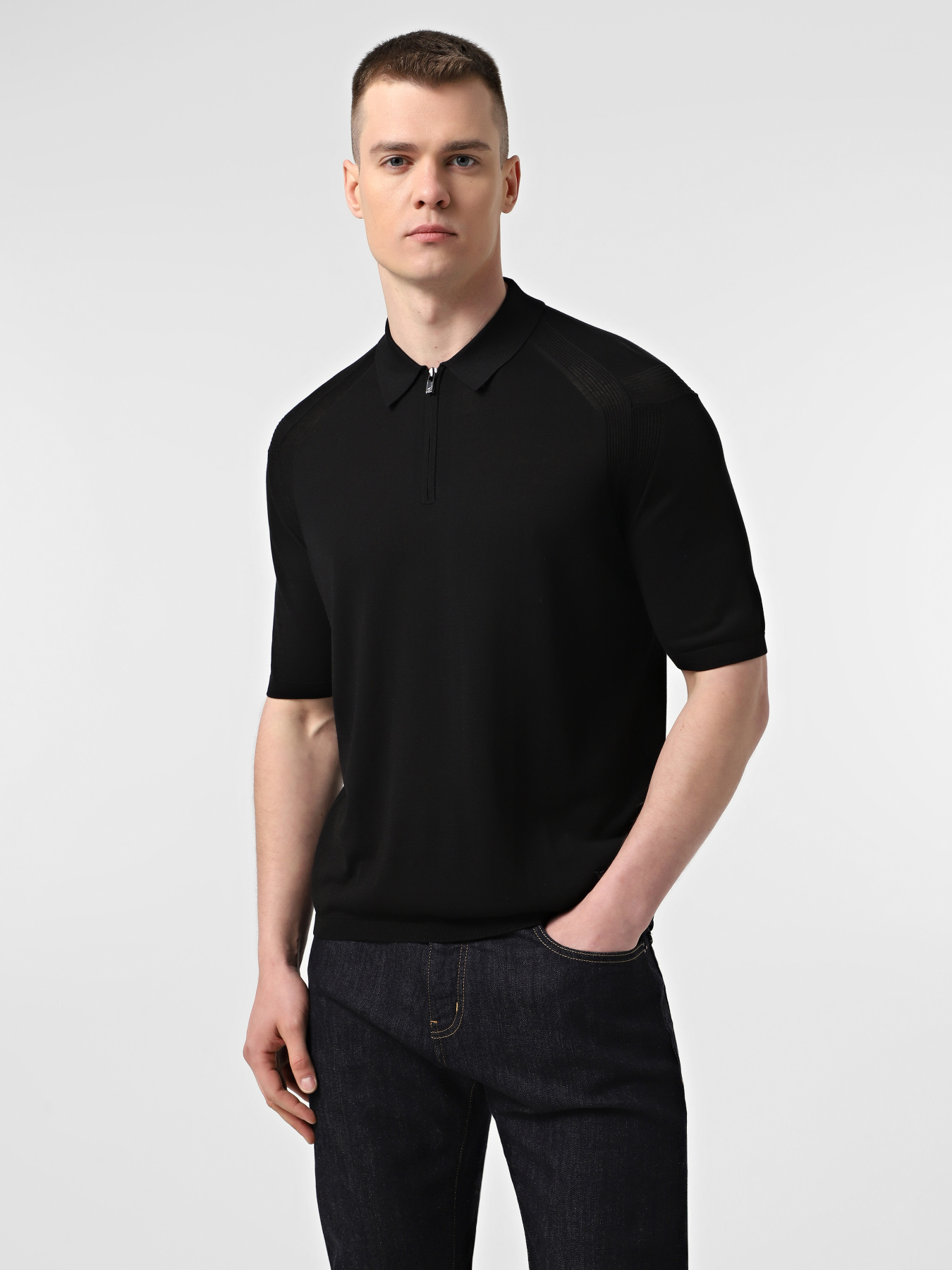 Поло Emporio Armani модель EM000680-AF13907-UC001 Фото