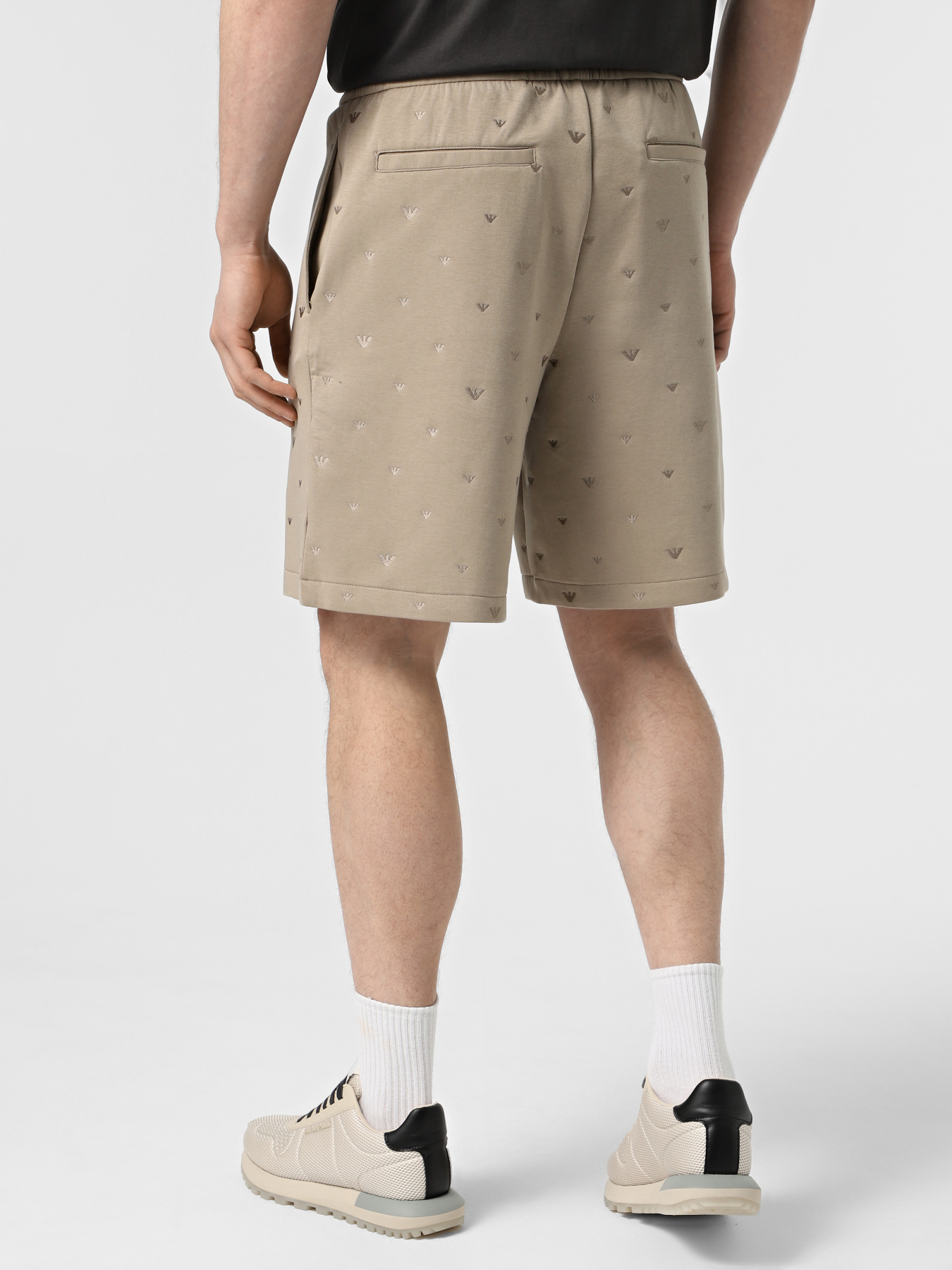 Шорты Emporio Armani модель EM001403-AF10013-F6064 Фото