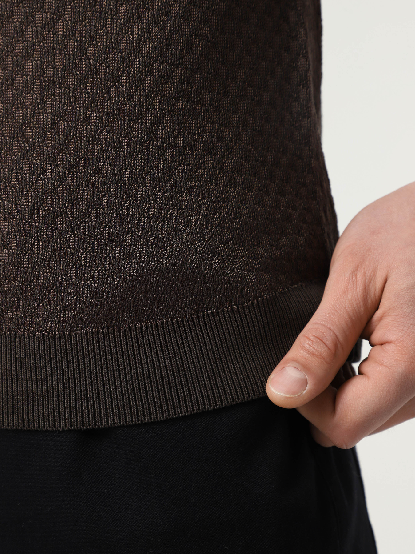 Футболка Emporio Armani модель EM001572-AF14851-F6024 Фото