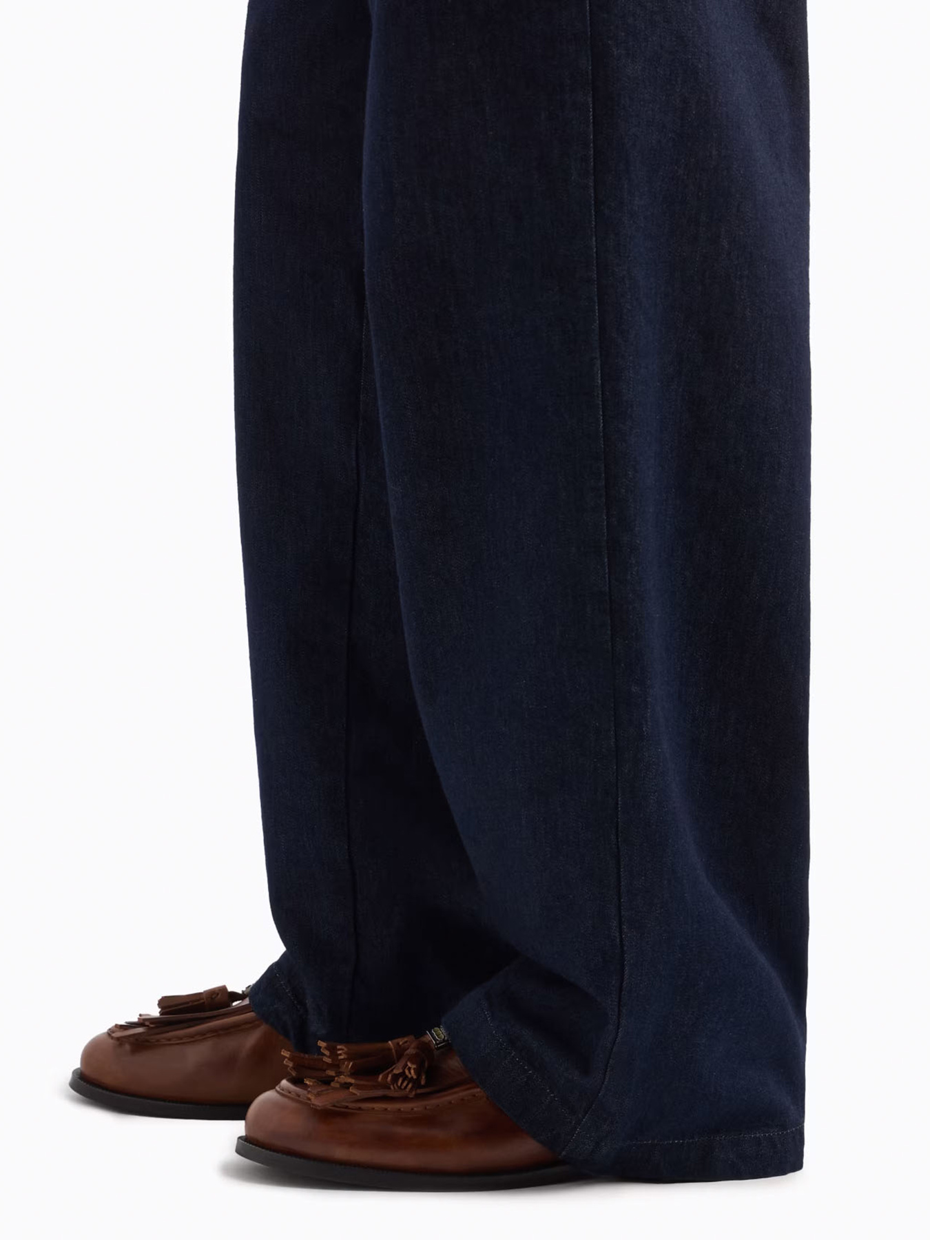 Широкі джинси Emporio Armani модель EM001673-AF15210-MB001 Фото