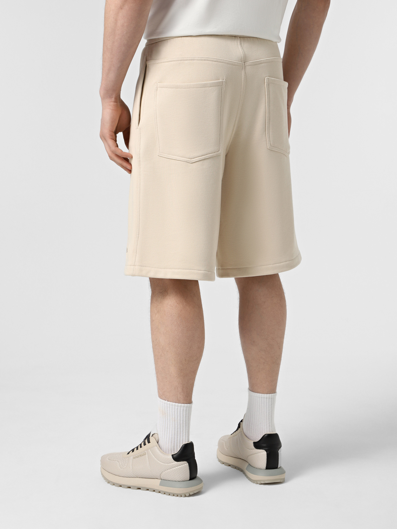 Повсякденні шорти Emporio Armani модель EM001691-AF13713-U1088 Повсякденні шорти Emporio Armani модель EM001691-AF13713-U1088 Фото