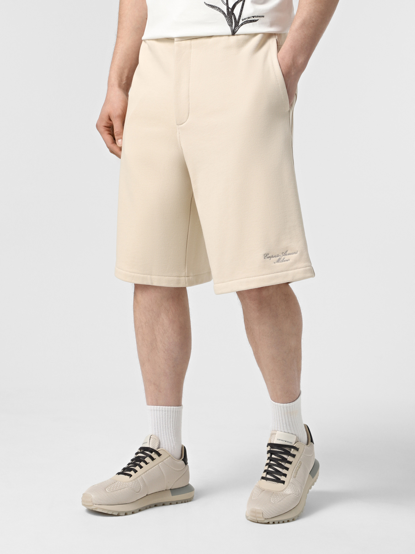 Повсякденні шорти Emporio Armani модель EM001691-AF13713-U1088 Повсякденні шорти Emporio Armani модель EM001691-AF13713-U1088 Фото
