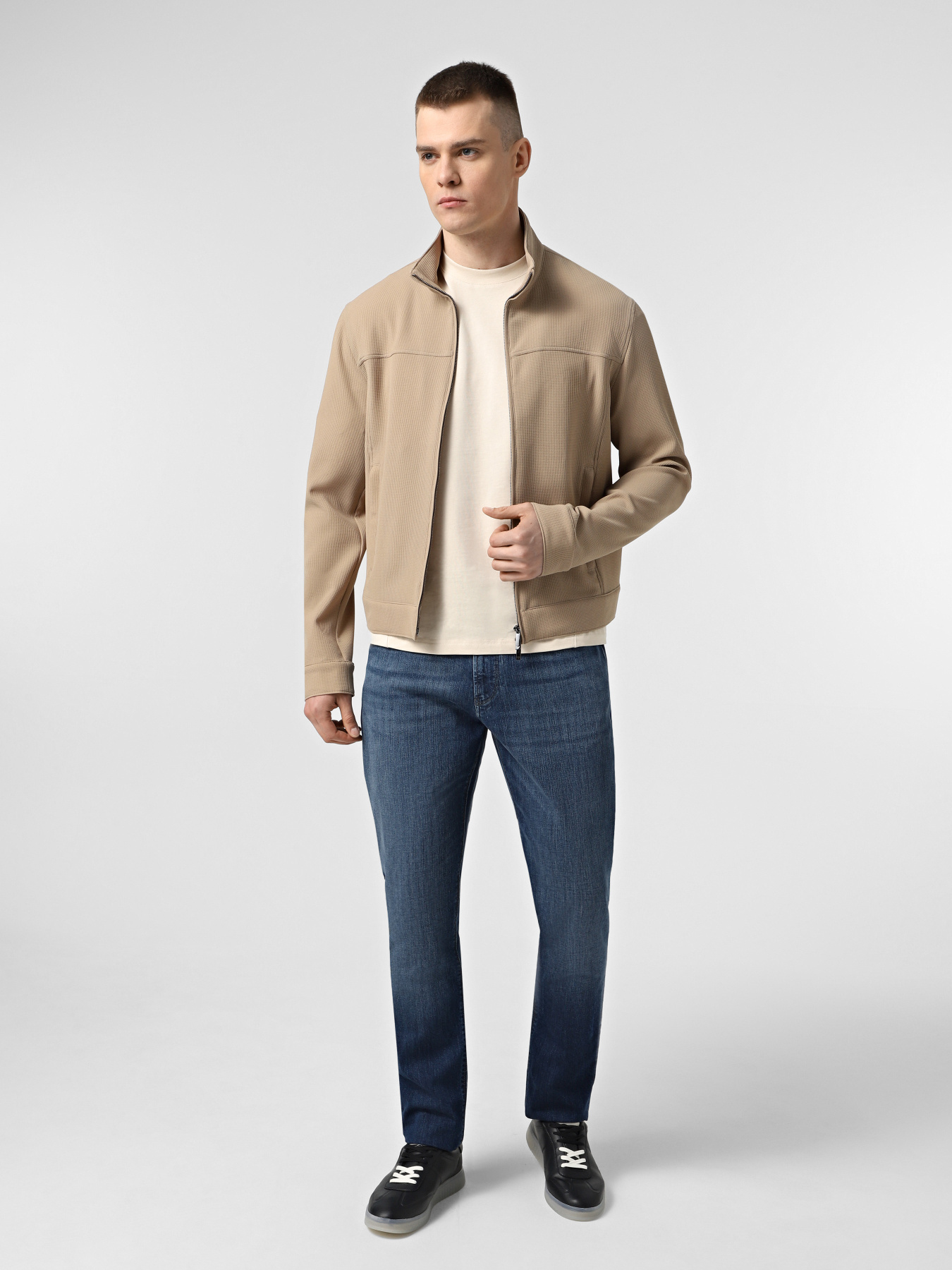 Демісезонна куртка Emporio Armani модель EM001952-TE14101-U1159 Фото