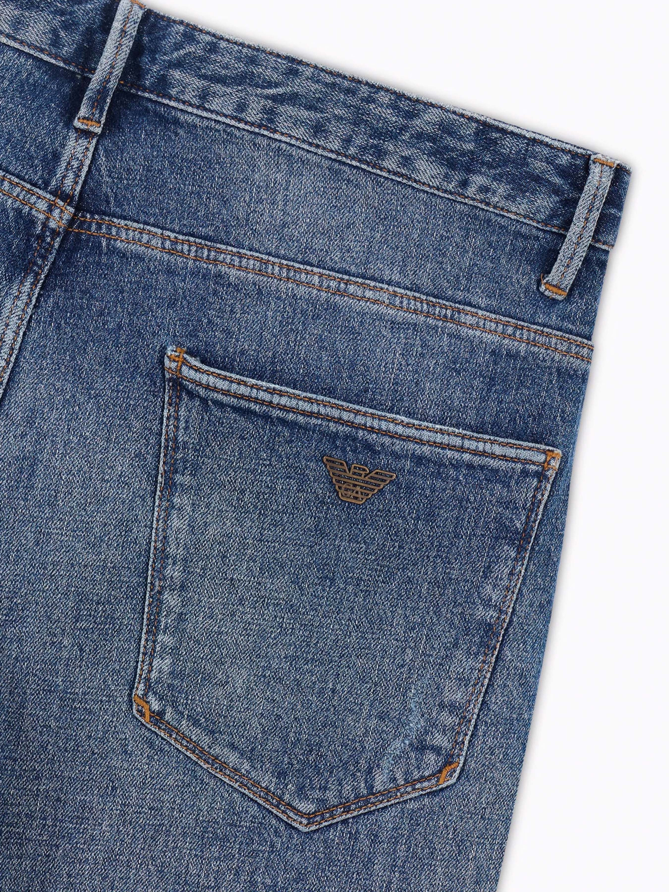 Зауженные джинсы Emporio Armani модель EM000121-AF13281-MB002 Фото