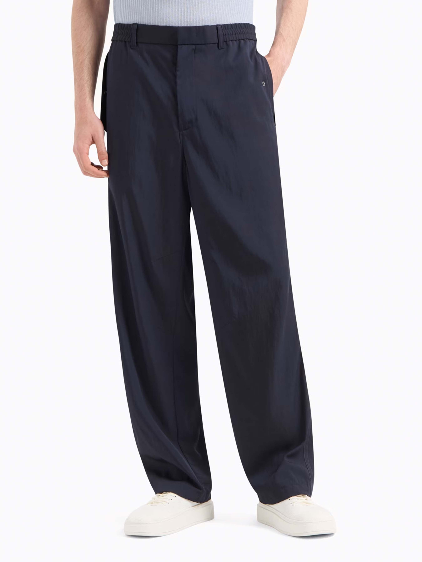 Брюки повседневные Emporio Armani модель EM001189-AF13710-UB118 Фото