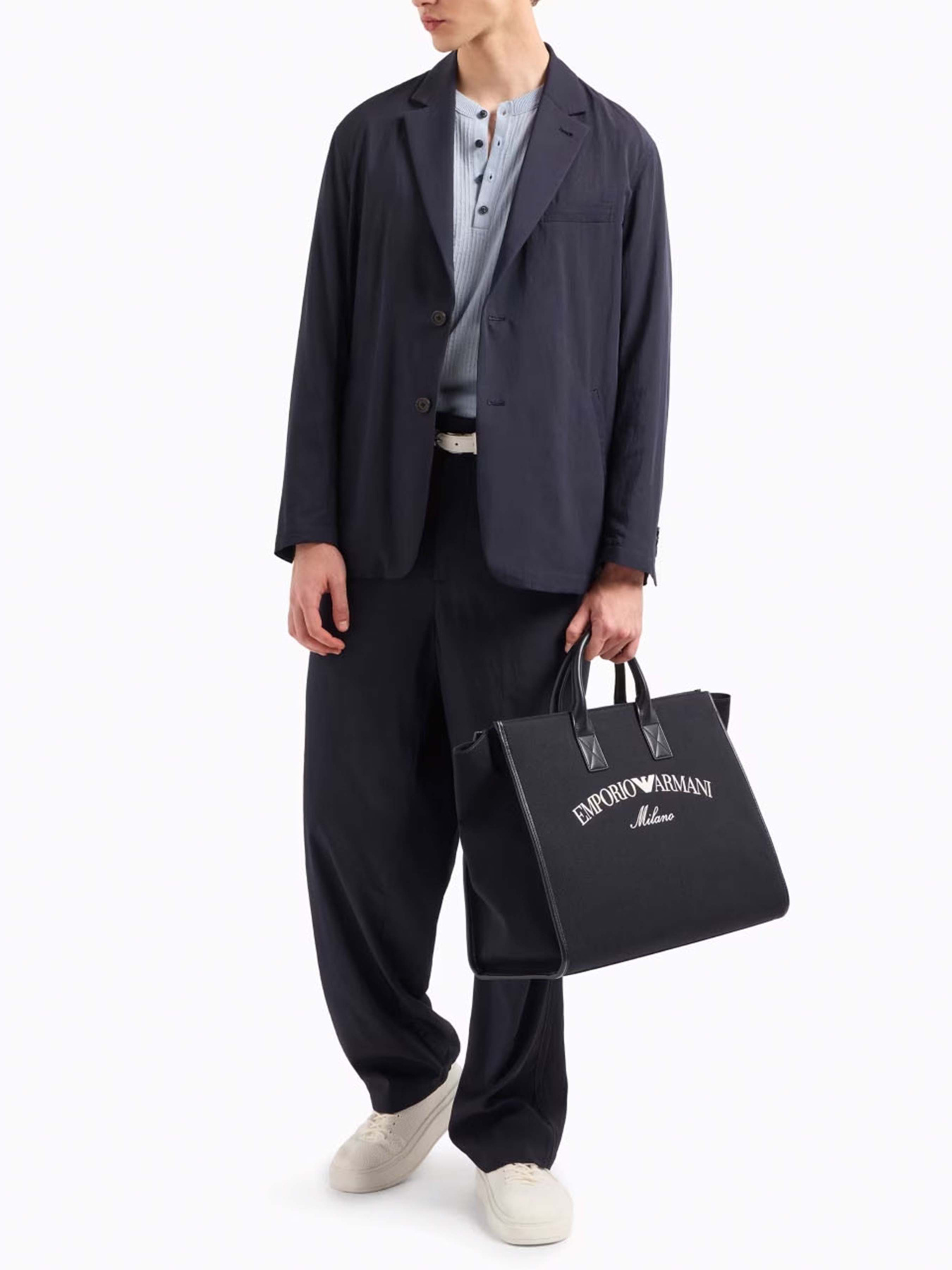 Повсякденні штани Emporio Armani модель EM001189-AF13710-UB118 Фото